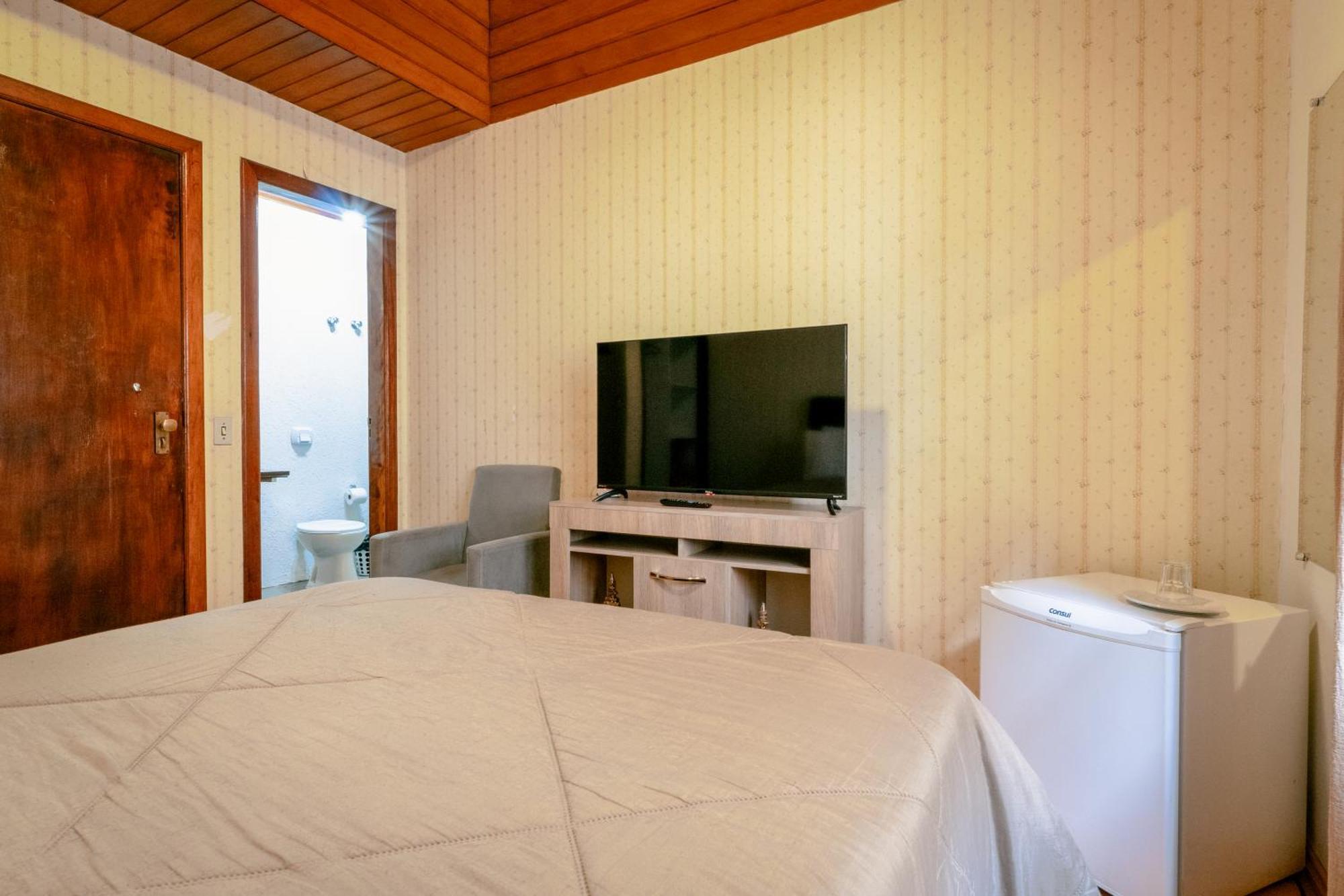 Velinn Geneve 3*